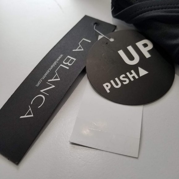 La Blanca Twist-Front Keyhole One-Piece Swimsuit -Black - Picture 8 of 9